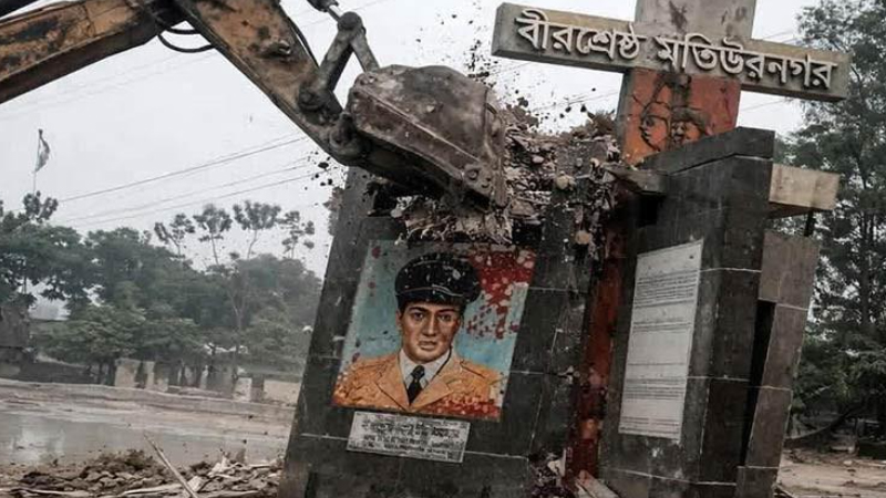 বীরশ্রেষ্ঠ মতিউর রহমানের ভাস্কর্য অপসারণ, যে ব্যাখ্যা দিল স্থানীয় প্রশাসন